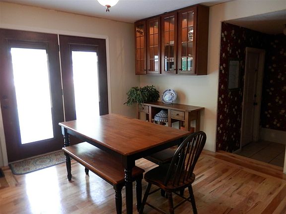 4th image of 2142 Wendwood Dr