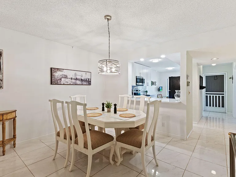 5380 Cedar Lake Dr #304 — Photo 12