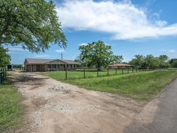 3349 Vz County Road 1110, Grand Saline, TX 75140