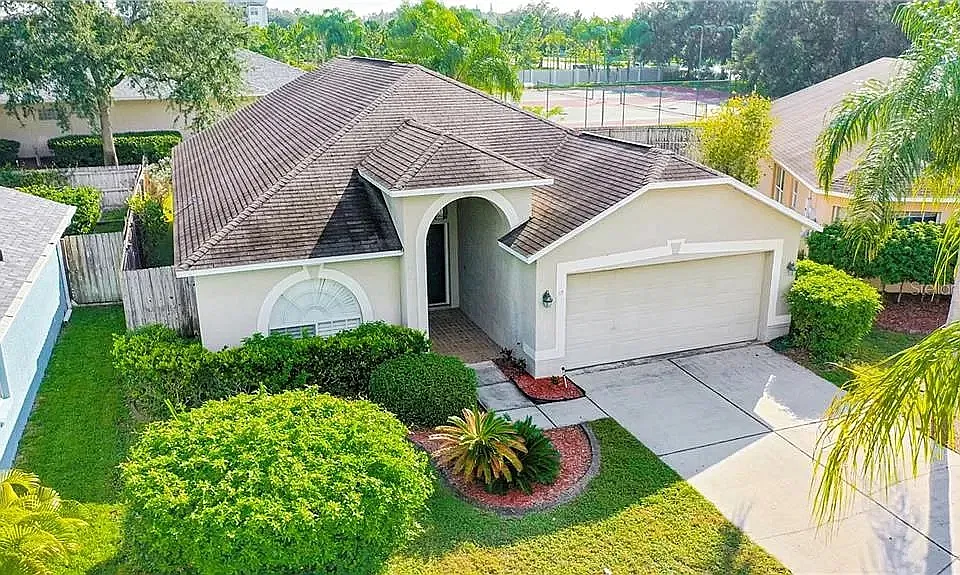 3904 Ixora Ct