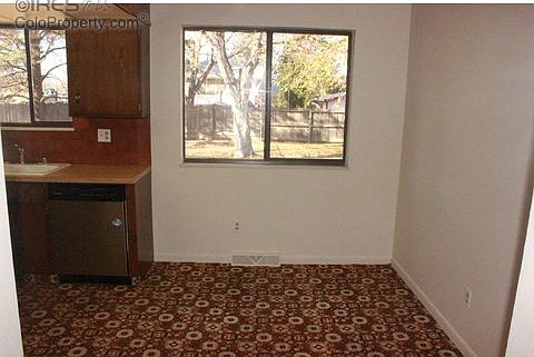 3rd image of 4217 Central St