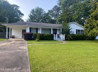 2905 Prince George Rd, Hattiesburg, MS 39402