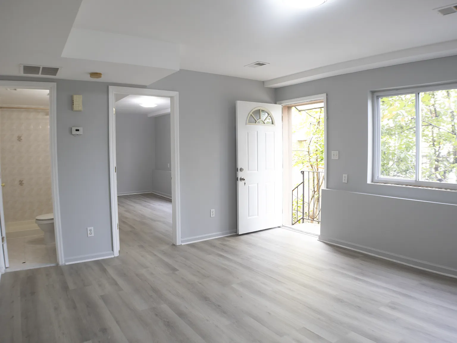 1 bed, 600 sqft, $1,800 — Photo 1