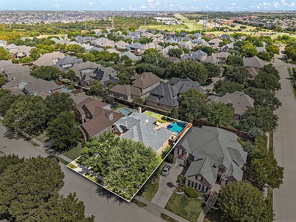 3rd image of 4472 Donegal Dr