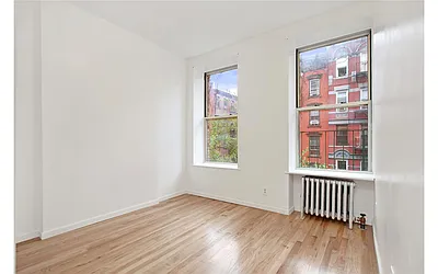 Rented by Renetta Real Estate