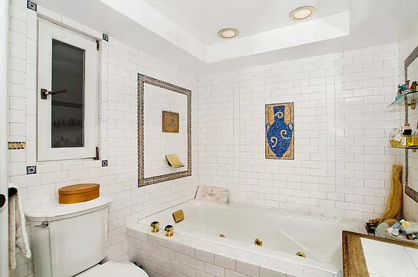 Rented by Yael Dunsky Real Estate | media 3