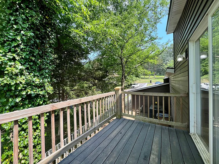 7435 Westridge Dr — Photo 14