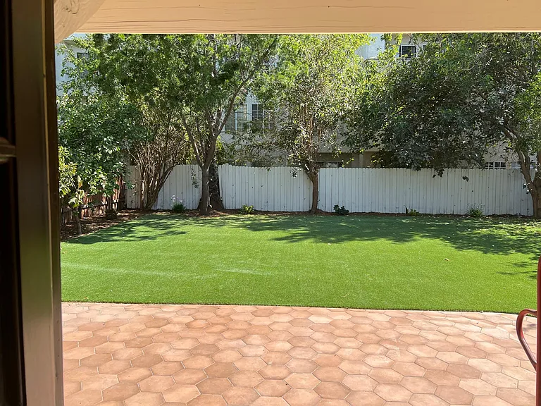 20230 Stagg St — Photo 28