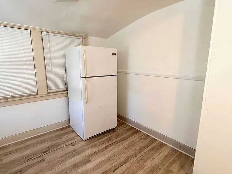 114 N Plum St. — Photo 9