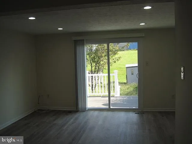 1253 Valley Leaf Ct — Photo 11
