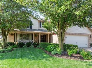 1920 Harvard Ln, New Lenox, IL 60451