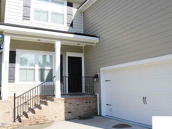 2nd image of 412 Waverly Ln