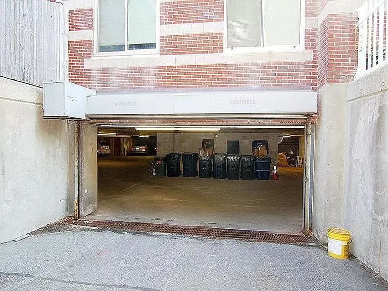 332 Franklin St #700 — Photo 4
