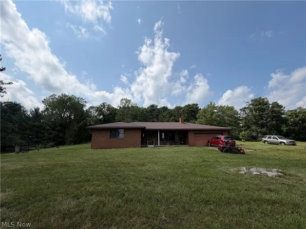 3260 Tabor Ridge Rd NE, Mineral City, OH 44656