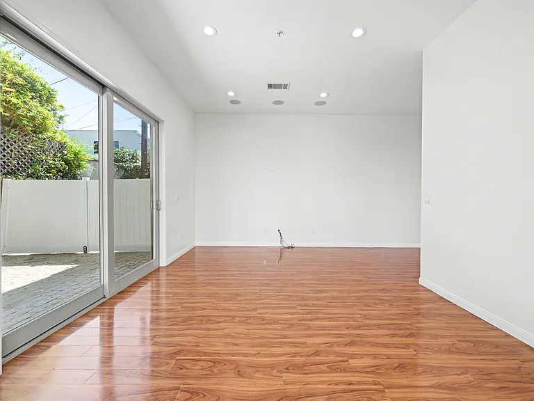 6069 Horner St #3 — Photo 11