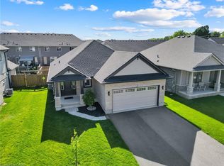 7 Curren Cres, Tillsonburg, ON N4G0J3