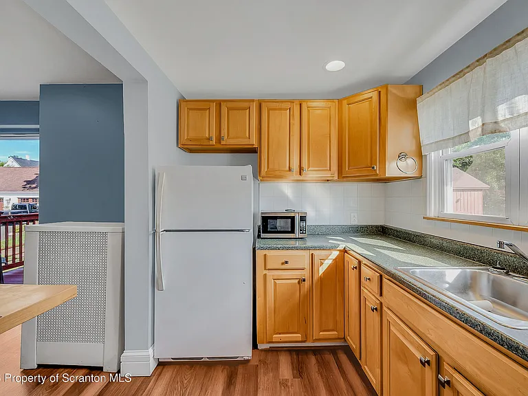 1724 Monsey Ave #TOP — Photo 22
