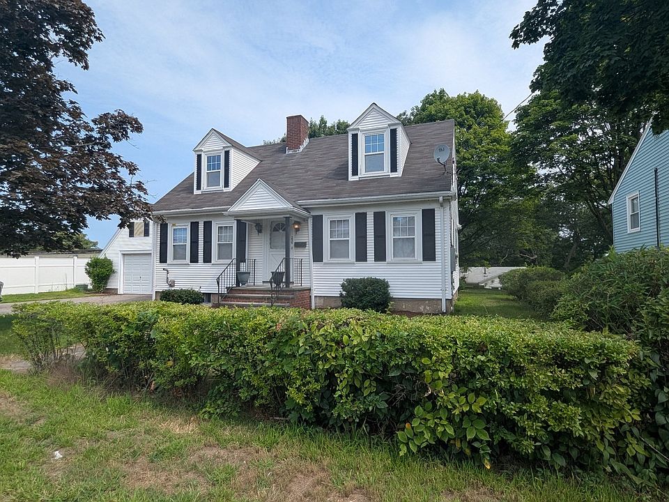 1st image of 290 Milton St
