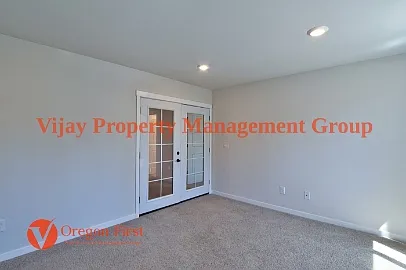 6810 NE 16th Ave — Photo 32