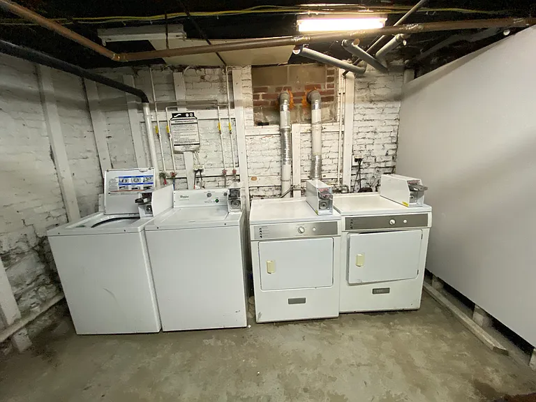 164 Washington Ave #7 — Photo 3