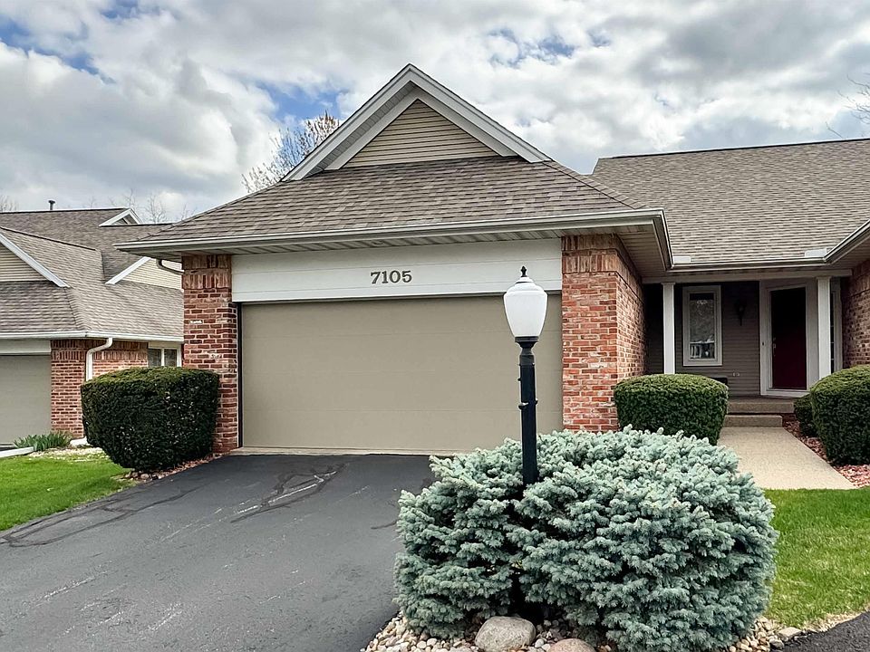 2nd image of 7105 N Windchime Ct #9