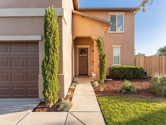 2nd image of 2335 W Flagstaff Court