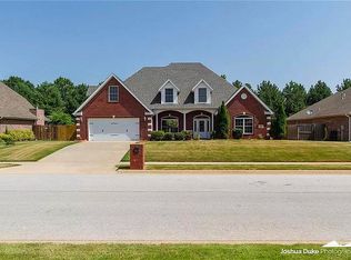 4005 SE 3rd St, Bentonville, AR 72712