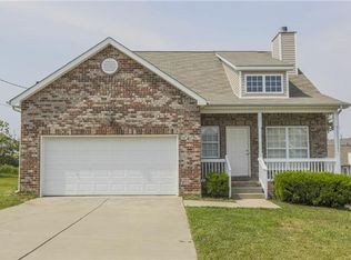 142 Mary Joe Martin Dr, La Vergne, TN 37086