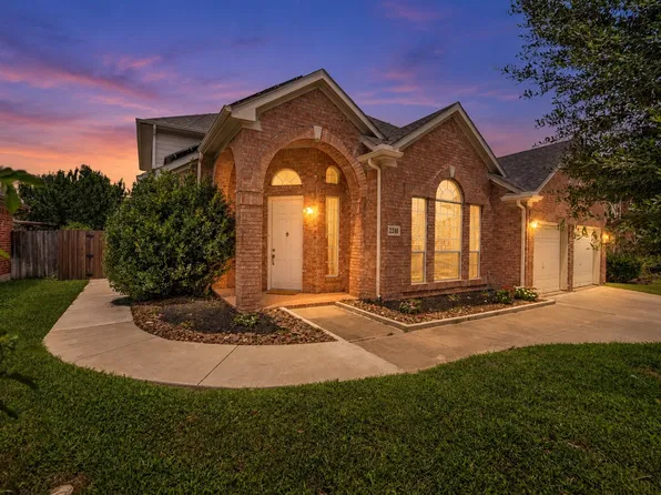 2241 Merritt Way, Arlington, TX 76018