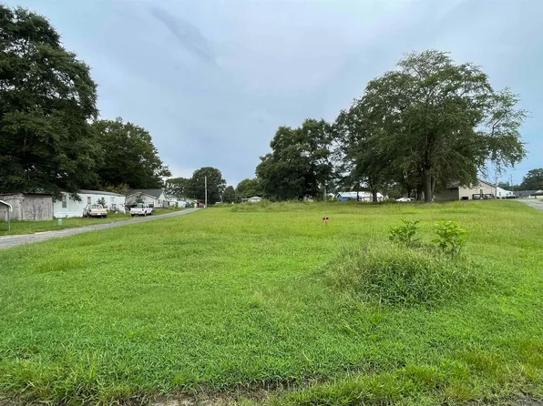19 Stone St, Inman, SC 29349