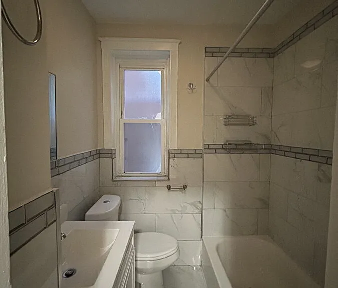 4950 Sutherland Ave #1F — Photo 11