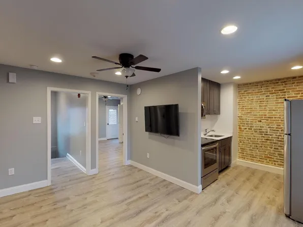 27 S Church St APT 2, West Chester, PA 19382