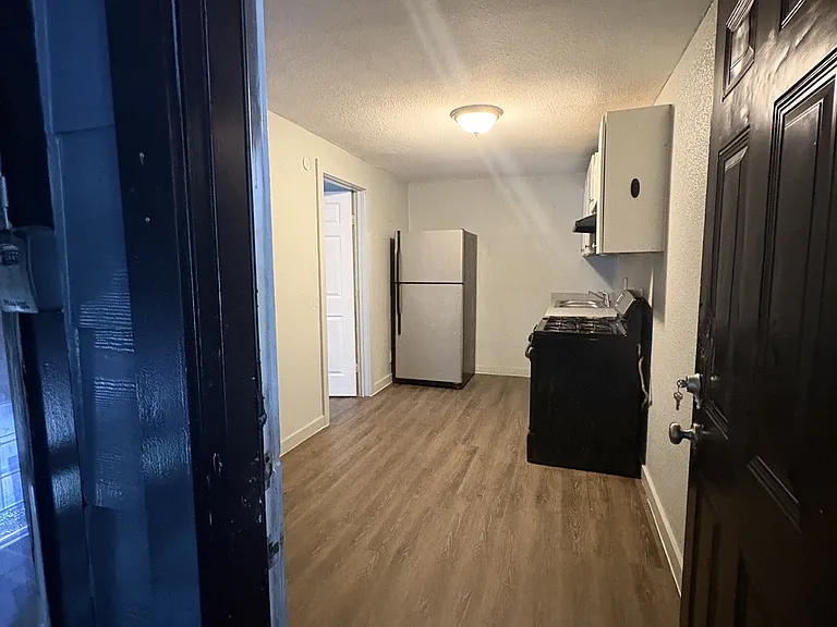 2306 Harlem St — Photo 16