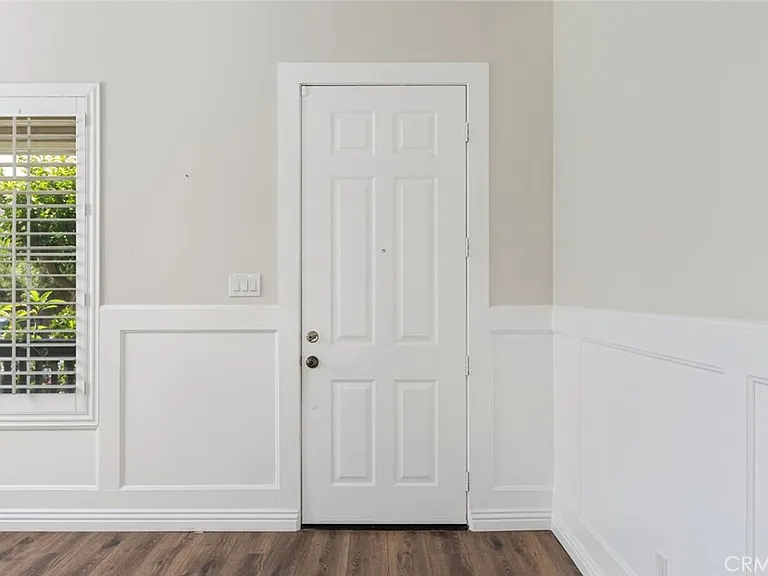 15736 Home Ct — Photo 6