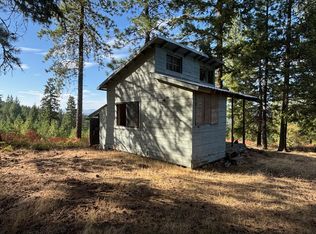 84XX E Lodge Pole Ln, Chattaroy, WA 99003