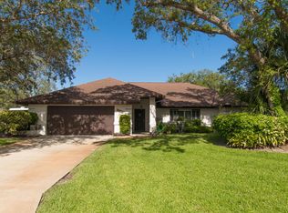 1012 Pineapple Ave NE, Palm Bay, FL 32905