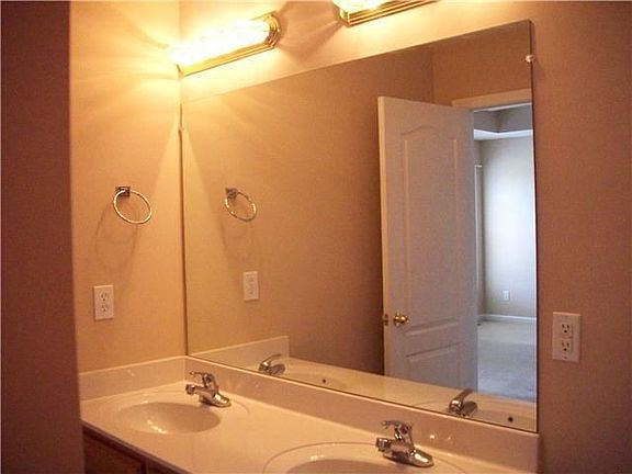 3rd image of 704 Claystone Ct #C