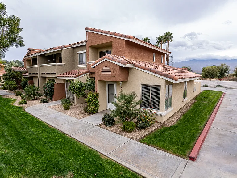 450 Tava Ln — Photo 43
