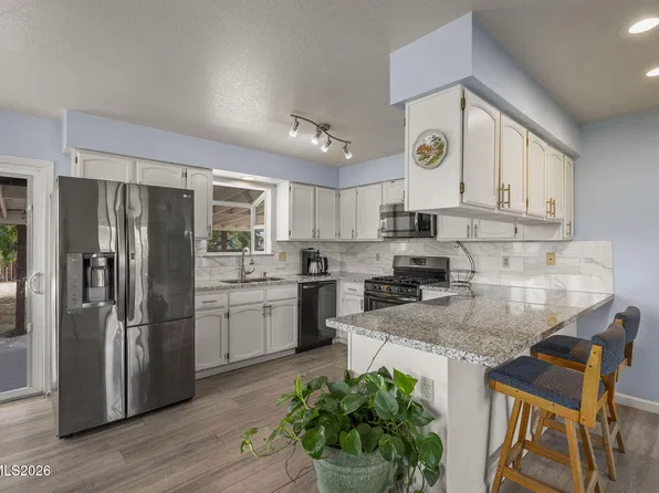 90 Firestone Dr, Sparks, NV 89441