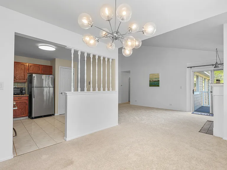 607 Eastview Ct #Z2 — Photo 11