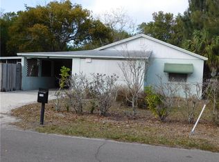 712 Stremma Rd, Largo, FL 33770