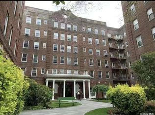 14125 Northern Blvd APT E10, Queens, NY 11354