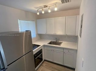 231 SW 15th St APT 3, Pompano Beach, FL 33060