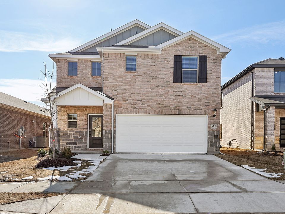 1st image of 707 Lullaby Lane Lowry Xing