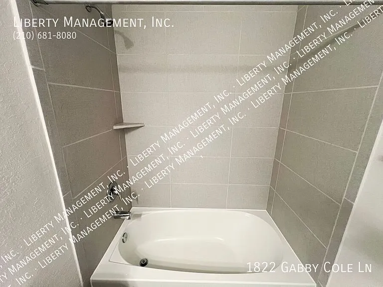 1822 Gabby Cole Ln — Photo 43