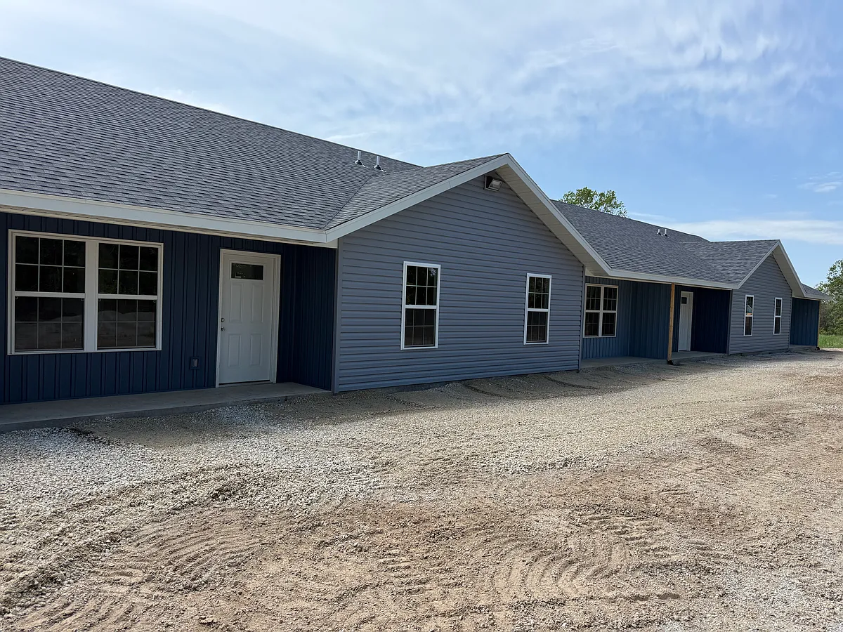 Building Photo - 720 Saw Mill Rd #2