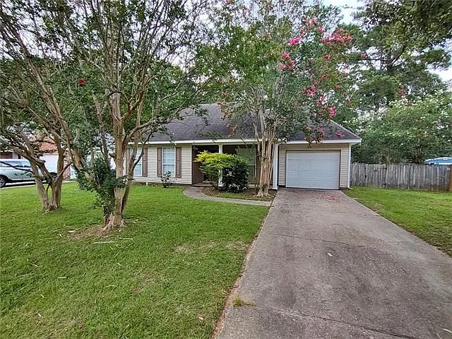 Building Photo - 31 Wickfield Dr