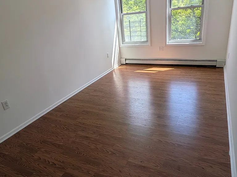 2103 Dean St #1 — Photo 11