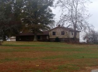 1570 Crum Rd, Yuma, TN 38390