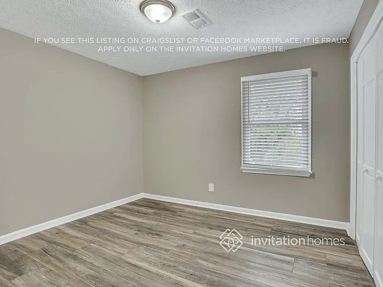 1222 Raleigh Ct — Photo 12
